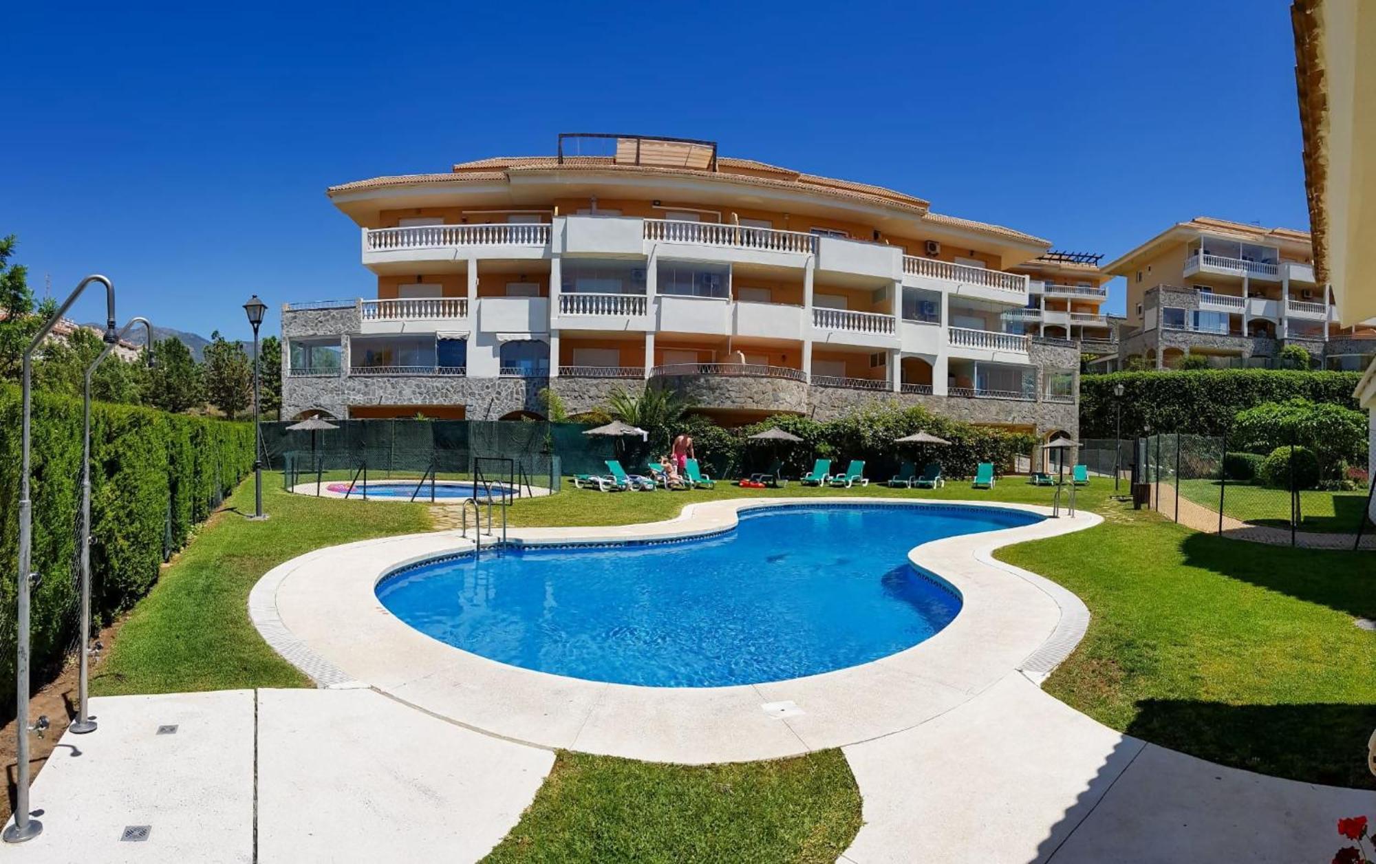 Sea Pool And Relax Comotucasa Fuengirola Exterior photo